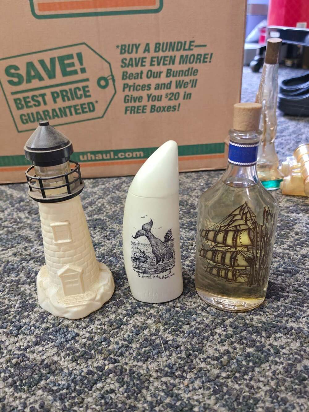Avon Captain's Pride Windjammer After Shave Bottle